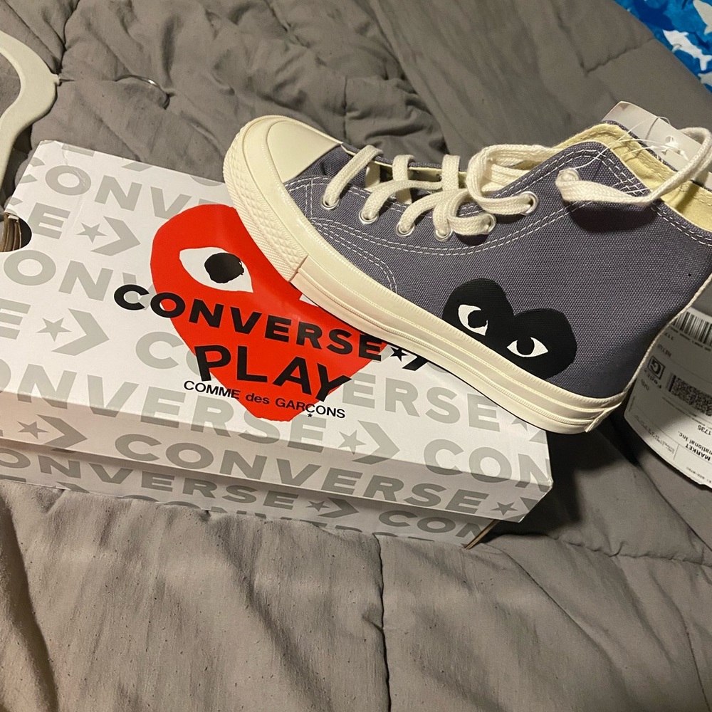 Brand new never works Comme Des Garcon converse